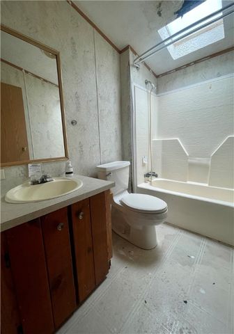 176 Wray Plan Rd, Manor Twp, PA 16201