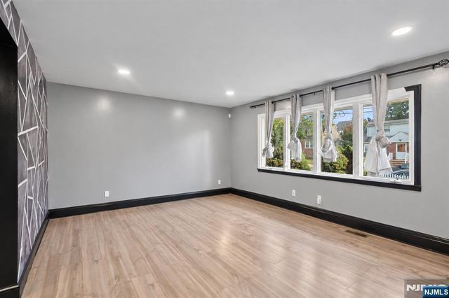 104 7th Street, Clifton, NJ 07011