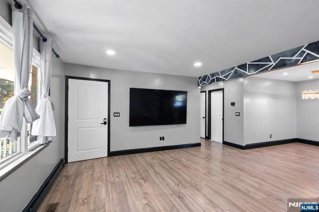 104 7th Street, Clifton, NJ 07011