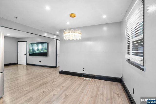 104 7th Street, Clifton, NJ 07011