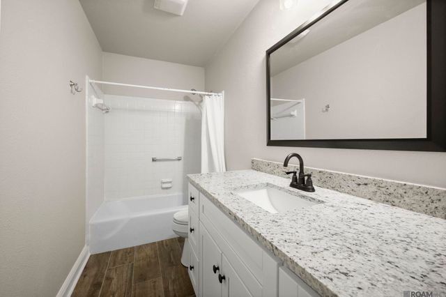 1552 S Peck Dr, Baton Rouge, LA 70810