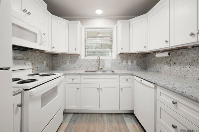 1552 S Peck Dr, Baton Rouge, LA 70810