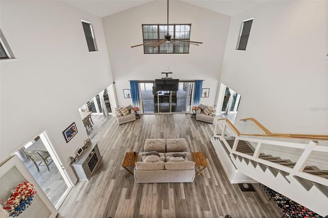 904 NW 111TH LANE, Oxford, FL 34484
