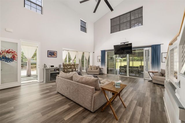 904 NW 111TH LANE, Oxford, FL 34484
