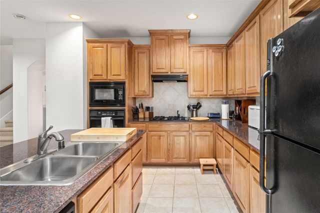 7118 Windwater Parkway N, Houston, TX 77036