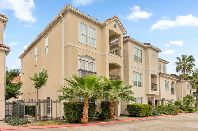 7118 Windwater Parkway N, Houston, TX 77036