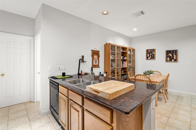 7118 Windwater Parkway N, Houston, TX 77036