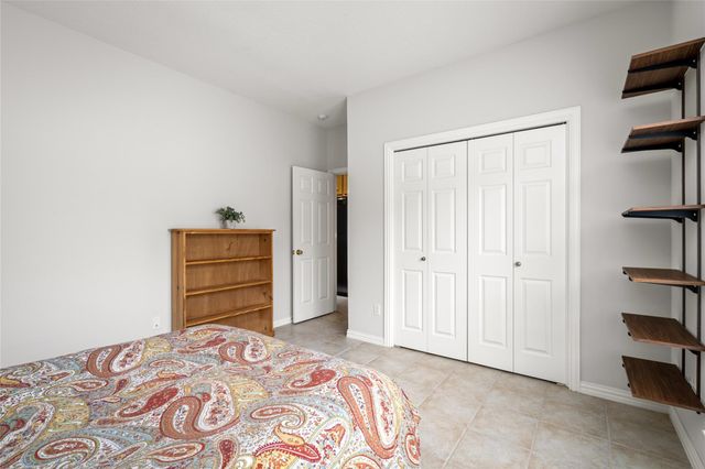 7118 Windwater Parkway N, Houston, TX 77036