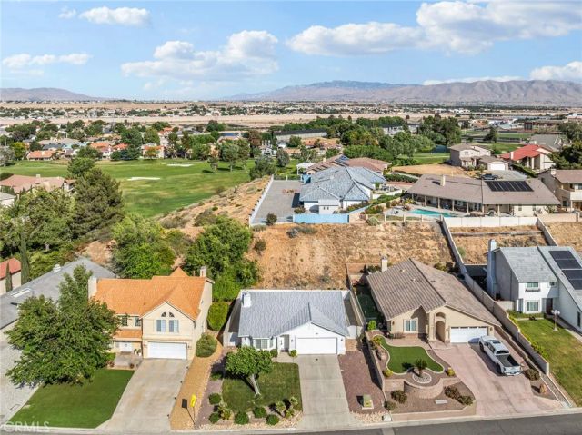 18225 Kalin Ranch, Victorville, CA 92395