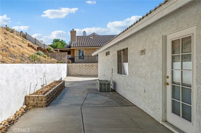 18225 Kalin Ranch, Victorville, CA 92395