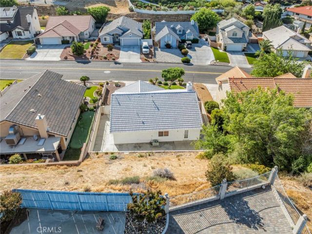 18225 Kalin Ranch, Victorville, CA 92395