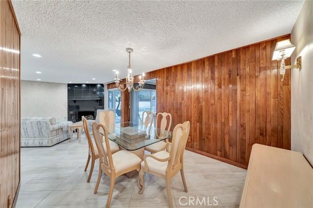 24206 Saint Edens, West Hills (los Angeles), CA 91307