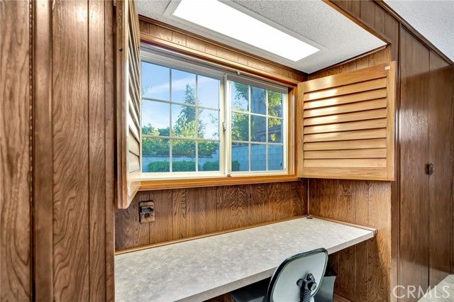 24206 Saint Edens, West Hills (los Angeles), CA 91307