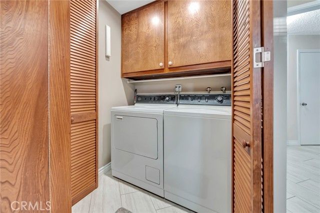 24206 Saint Edens, West Hills (los Angeles), CA 91307