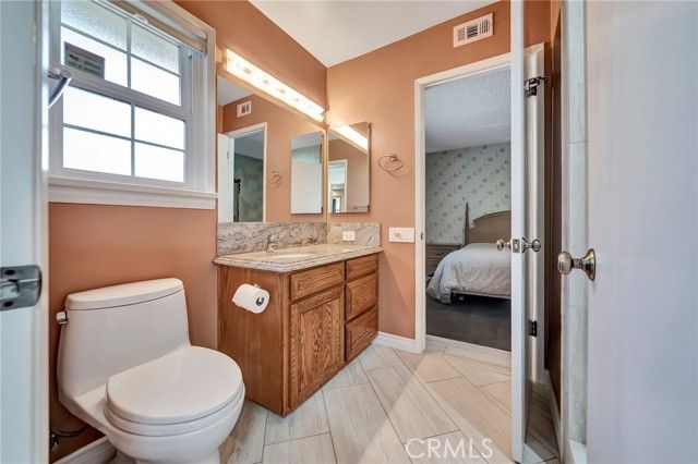 24206 Saint Edens, West Hills (los Angeles), CA 91307