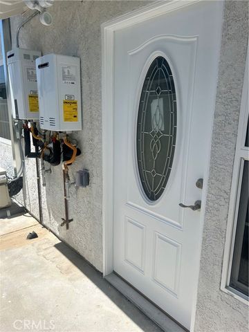 24206 Saint Edens, West Hills (los Angeles), CA 91307