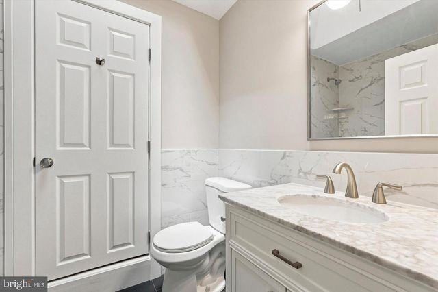 1743 W COLONIAL ST, Philadelphia, PA 19126