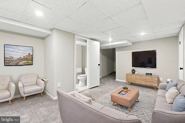 1743 W COLONIAL ST, Philadelphia, PA 19126