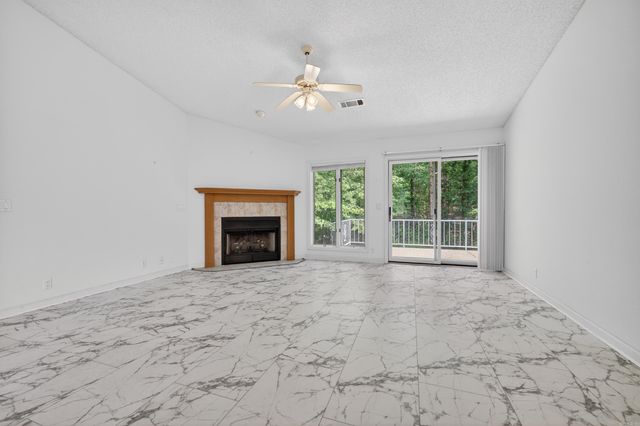15 Playa Place, Hot Springs Village, AR 71909