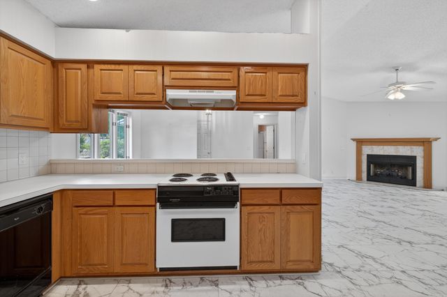 15 Playa Place, Hot Springs Village, AR 71909