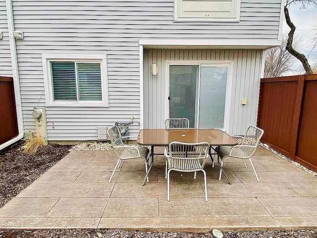 433 Dogwood Terrace, Buffalo Grove, IL 60089