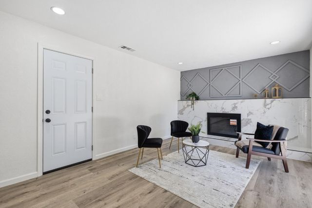 1850 Phoenix Way, Merced, CA 95348