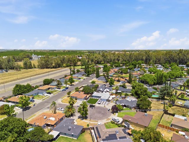 1850 Phoenix Way, Merced, CA 95348