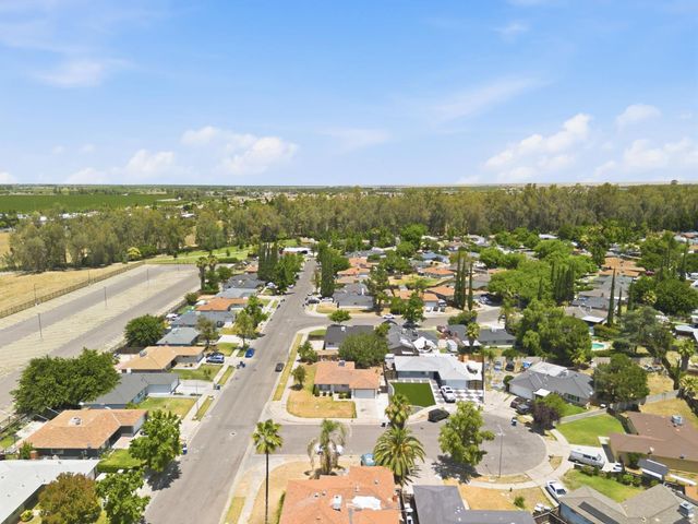 1850 Phoenix Way, Merced, CA 95348