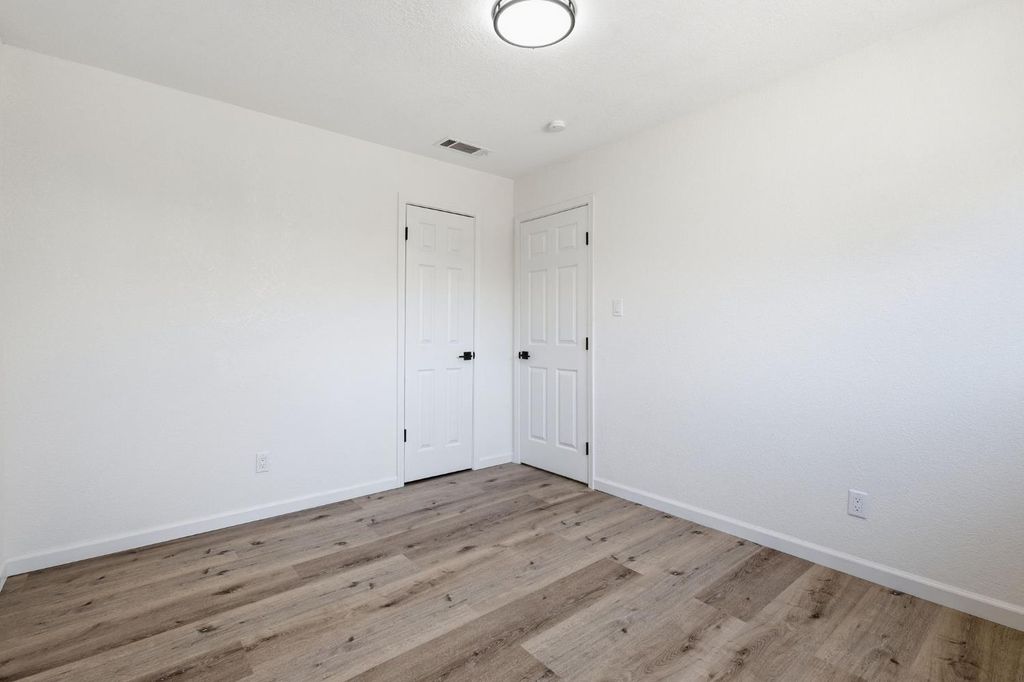 Image 18 of property listing at 1850 Phoenix Way, Merced, CA 95348