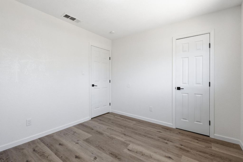 Image 23 of property listing at 1850 Phoenix Way, Merced, CA 95348
