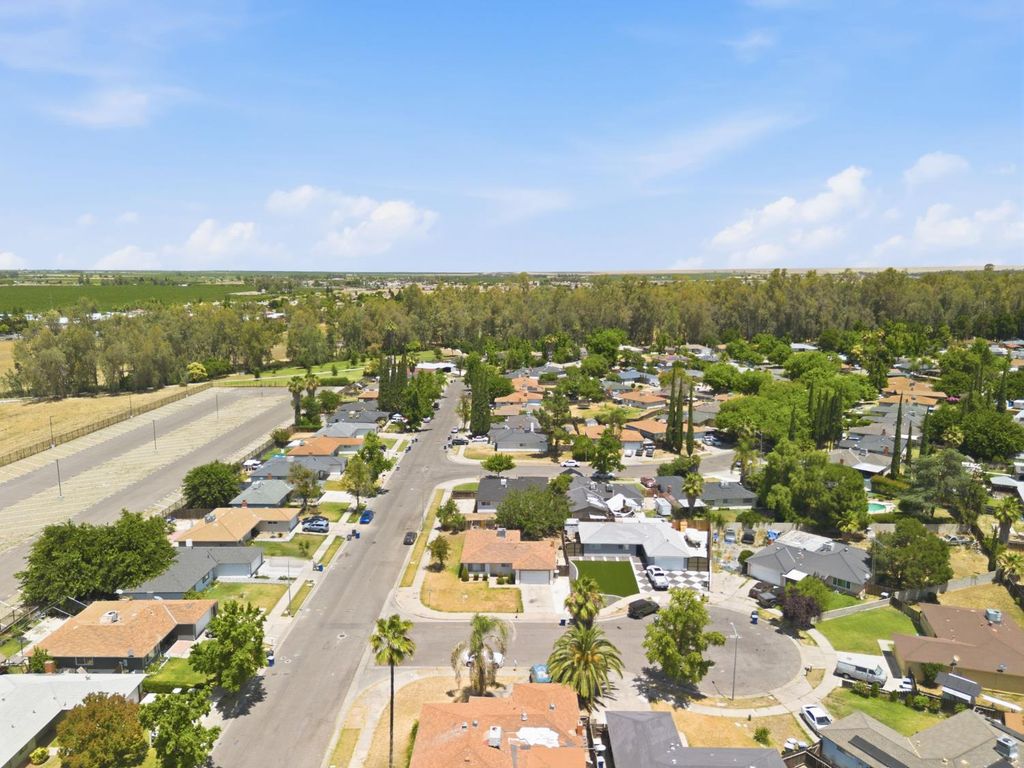 Image 34 of property listing at 1850 Phoenix Way, Merced, CA 95348