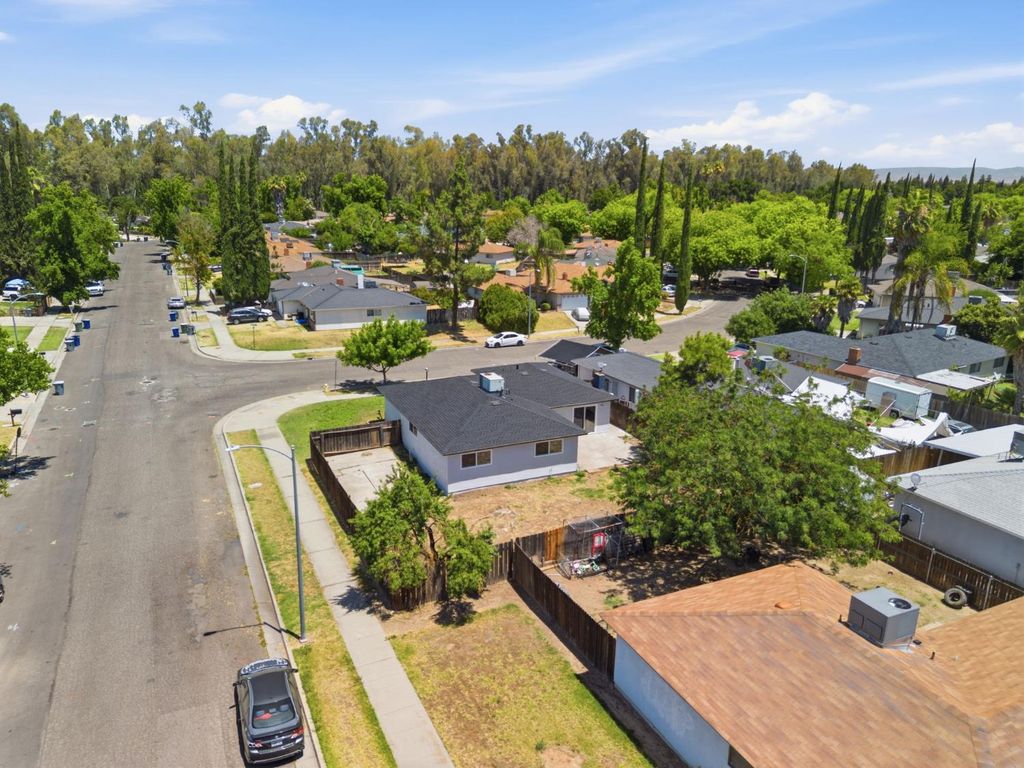 Image 36 of property listing at 1850 Phoenix Way, Merced, CA 95348