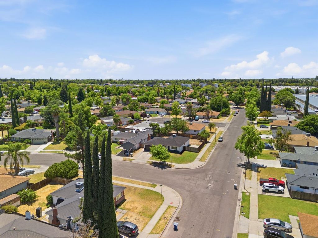 Image 38 of property listing at 1850 Phoenix Way, Merced, CA 95348