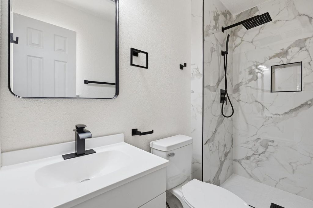 Image 9 of property listing at 1850 Phoenix Way, Merced, CA 95348