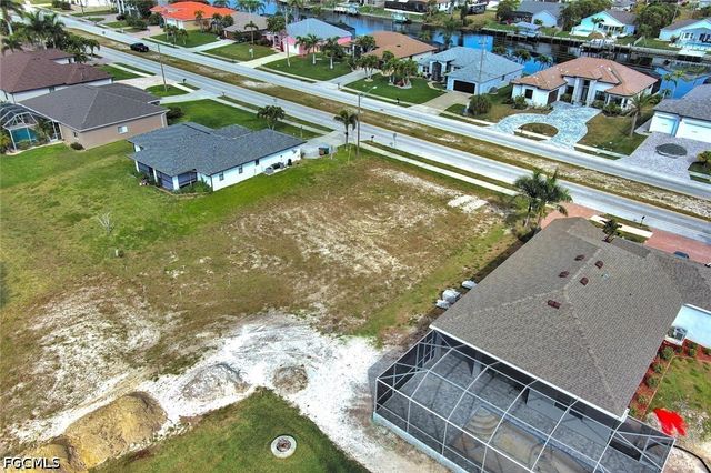 4122 Oasis BLVD, Cape Coral, FL 33914