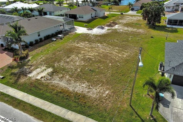 4122 Oasis BLVD, Cape Coral, FL 33914