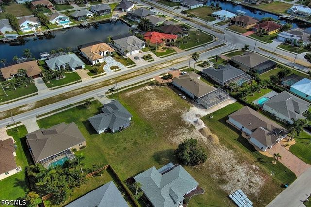 4122 Oasis BLVD, Cape Coral, FL 33914
