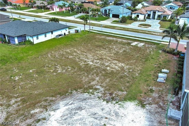 4122 Oasis BLVD, Cape Coral, FL 33914