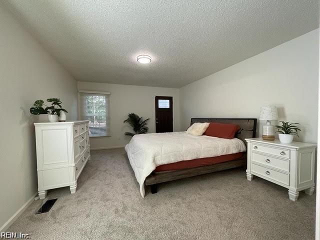 1104 Brandon CT, Chesapeake, VA 23320