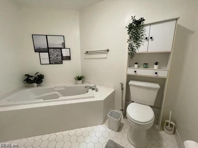 1104 Brandon CT, Chesapeake, VA 23320
