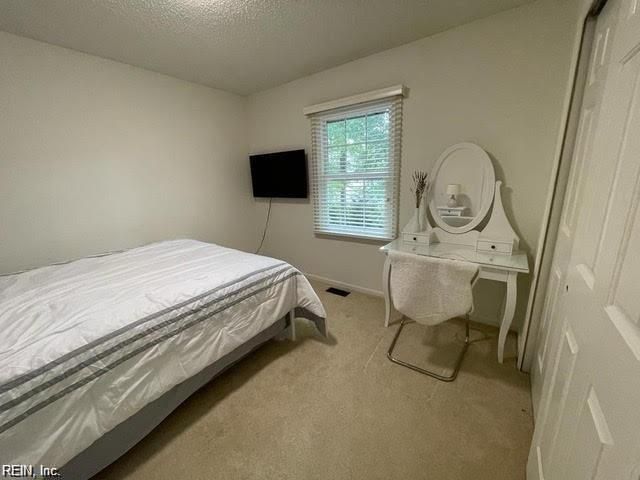 1104 Brandon CT, Chesapeake, VA 23320