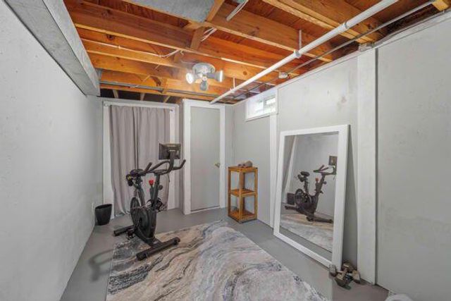 3606 E Norport DRIVE, Port Washington, WI 53074
