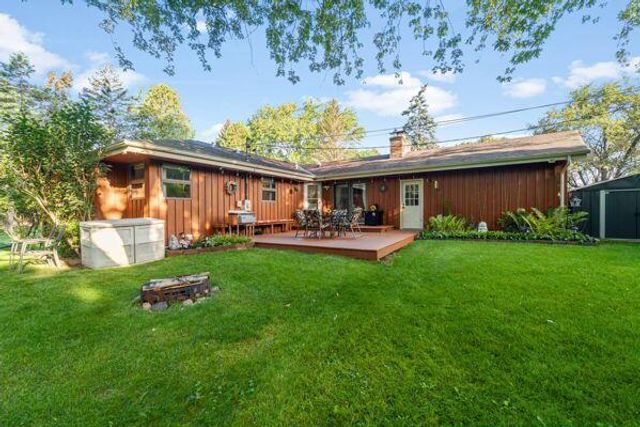 3606 E Norport DRIVE, Port Washington, WI 53074