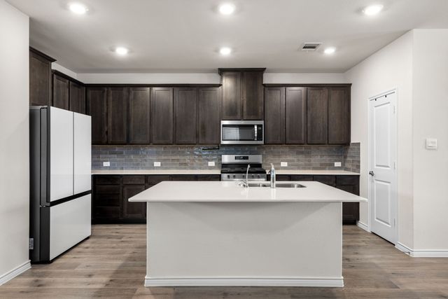 3839 Tack Room Road, Aubrey, TX 76227