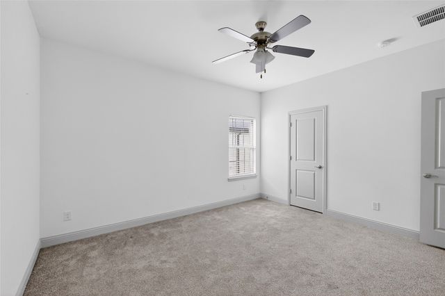 415 Cyprus Grove Drive, Lavon, TX 75166