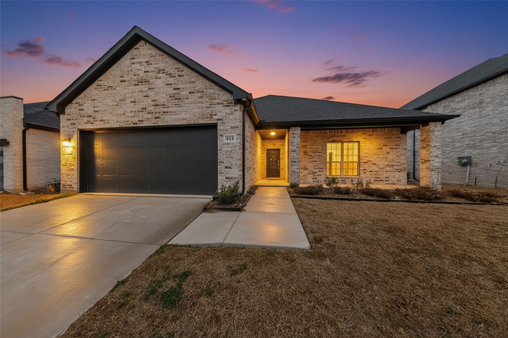 415 Cyprus Grove Drive, Lavon, TX 75166