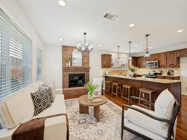 2514 Meadowview Drive, Corinth, TX 76210