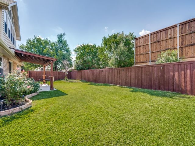 2514 Meadowview Drive, Corinth, TX 76210