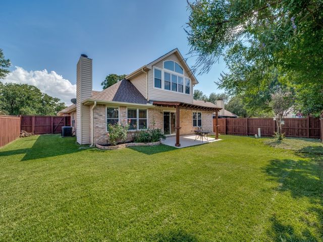 2514 Meadowview Drive, Corinth, TX 76210