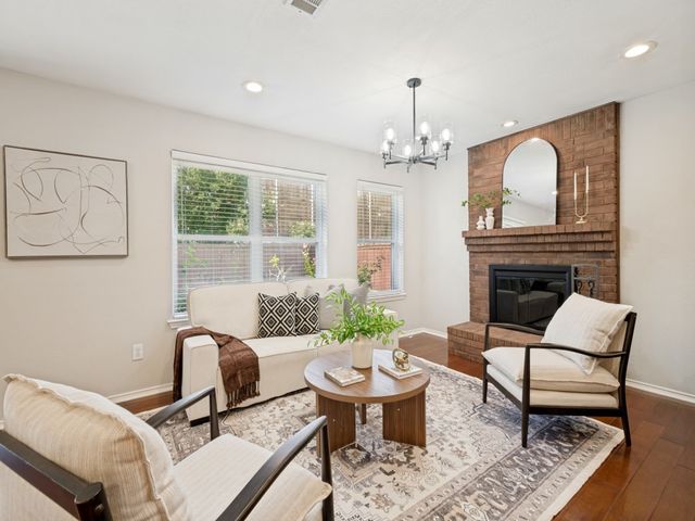 2514 Meadowview Drive, Corinth, TX 76210